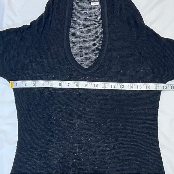 Y2K Bobeau Crochet Embroidered Cutout Lace Hem Knit Hooded Top Black M Goth Cozy - Picture 9 of 14